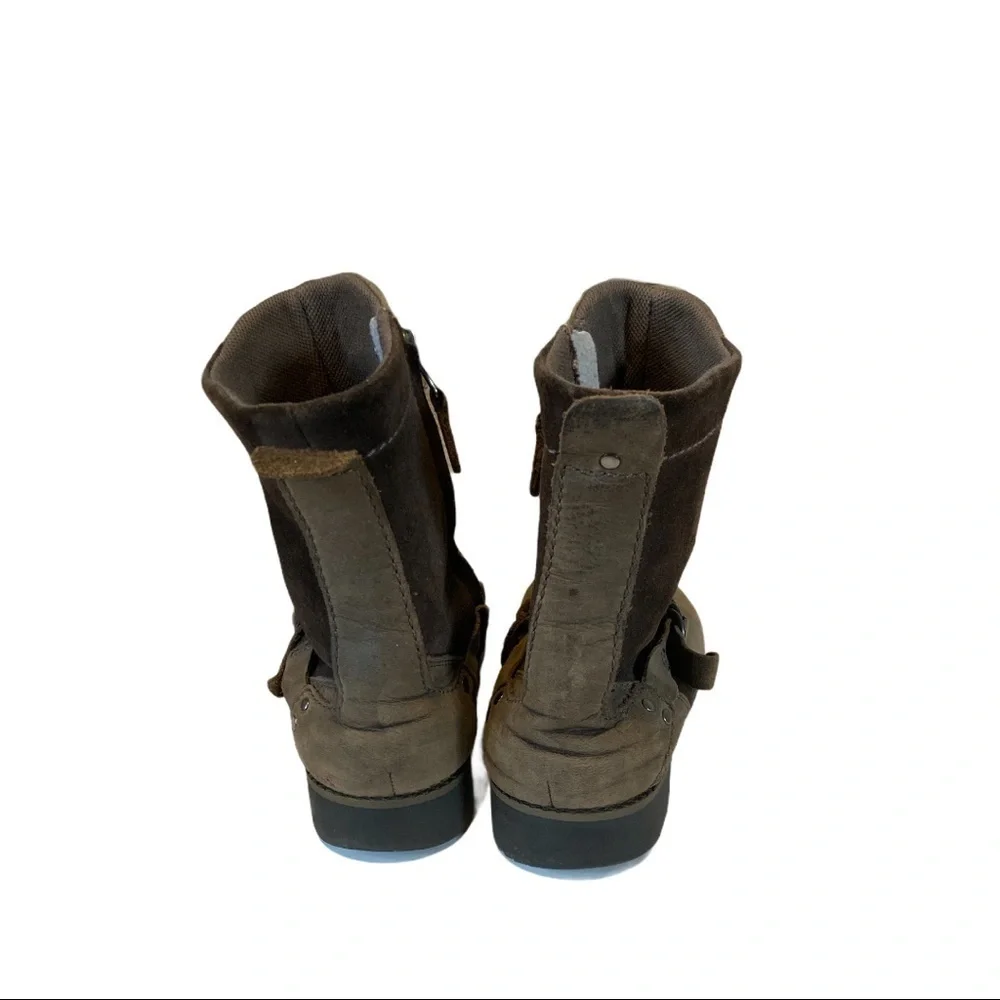 ❤️EDDIE BAUER COVEY 2.0 WATERPROOF BOOTS ~ 7.5‎